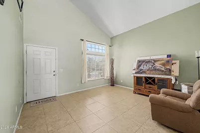 22240 W Cantilever Street, Buckeye, AZ 85326 - Photo 2