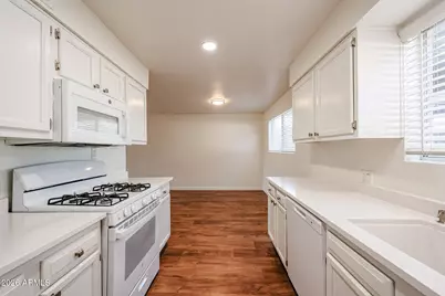 1111 E Turney Avenue #27, Phoenix, AZ 85014 - Photo 20