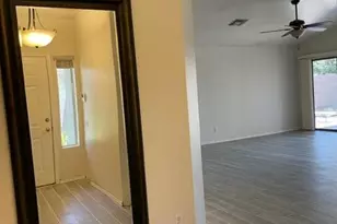 3409 E Menadota Dr, Phoenix, AZ 85050 - Photo 4