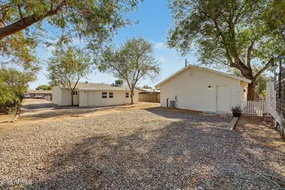 8624 E Edgewood Avenue, Mesa, AZ 85208 - Photo 2