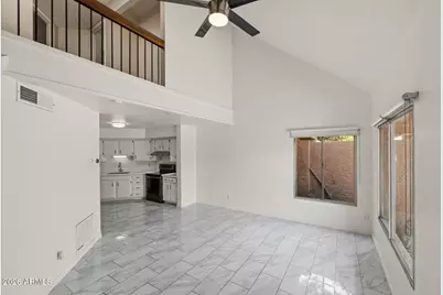 7331 N 44th Avenue, Glendale, AZ 85301 - Photo 2