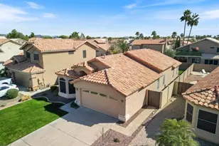 9733 W Runion Dr, Peoria, AZ 85382 - Photo 2