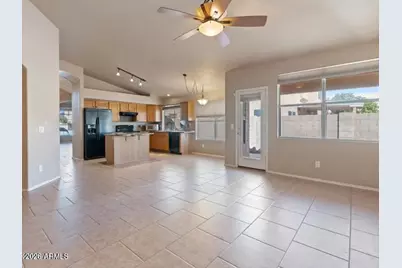 9733 W Runion Drive, Peoria, AZ 85382 - Photo 6