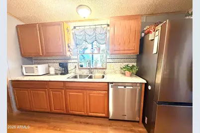 269 N Winchester Road #72, Apache Junction, AZ 85119 - Photo 2