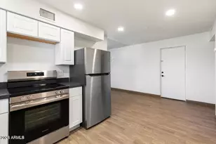 625 W 12th St, Tempe, AZ 85281 - Photo 20
