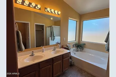 776 W Fairlane Court, Casa Grande, AZ 85122 - Photo 10