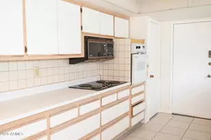 19230 N 130th Ave, Sun City West, AZ 85375 - Photo 4