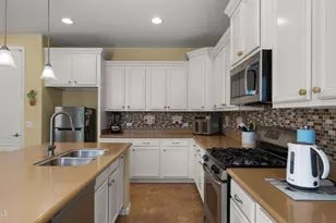 2407 W Maya Way, Phoenix, AZ 85085 - Photo 16