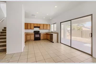 3710 W Burgess Lane, Phoenix, AZ 85041 - Photo 6