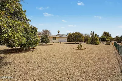 9715 W Spanish Moss Lane, Sun City, AZ 85373 - Photo 38