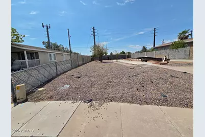 364 S Winterhaven -- #29, Mesa, AZ 85204 - Photo 2