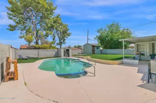 2224 E Sandra Terrace, Phoenix, AZ 85022 - Photo 18