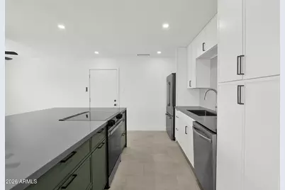 2224 E Sandra Terrace, Phoenix, AZ 85022 - Photo 12