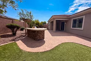 7420 W Crabapple Dr, Peoria, AZ 85383 - Photo 32