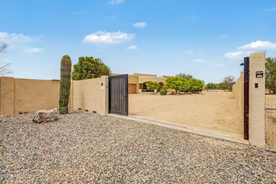 49904 N 21st Drive, New River, AZ 85087 - Photo 2