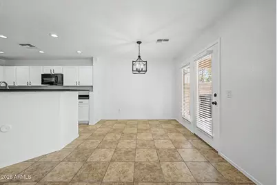 742 N 112th Drive, Avondale, AZ 85323 - Photo 8