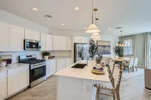 25937 N 171st Dr, Surprise, AZ 85387 - Photo 4