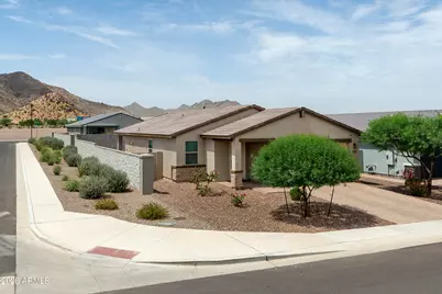 4457 W Hunter Trail, San Tan Valley, AZ 85144 - Photo 4