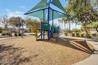 5734 S 21st Terrace, Phoenix, AZ 85040 - Photo 30