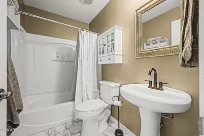 5734 S 21st Terrace, Phoenix, AZ 85040 - Photo 6