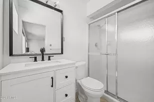622 E Grace Dr, Tempe, AZ 85288 - Photo 14