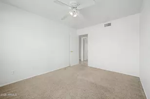 622 E Grace Dr, Tempe, AZ 85288 - Photo 18