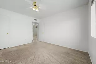 622 E Grace Dr, Tempe, AZ 85288 - Photo 16