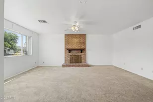 622 E Grace Dr, Tempe, AZ 85288 - Photo 4
