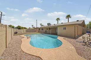 622 E Grace Dr, Tempe, AZ 85288 - Photo 22
