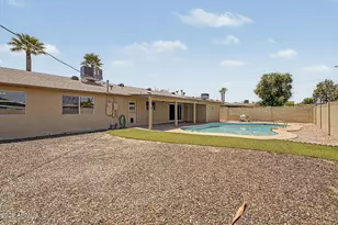 622 E Grace Dr, Tempe, AZ 85288 - Photo 24