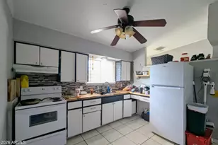 2210 W Heatherbrae Dr, Phoenix, AZ 85015 - Photo 22
