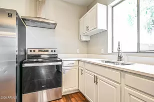 3044 W Los Gatos Dr, Phoenix, AZ 85027 - Photo 6