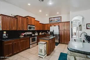 6583 S Teresa Dr, Chandler, AZ 85249 - Photo 10