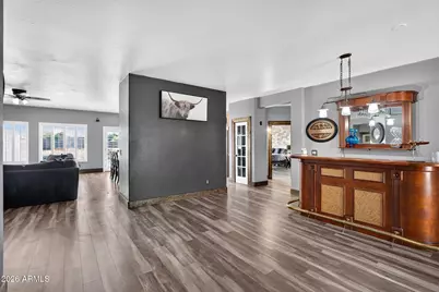 275 E Desert Holly Drive, San Tan Valley, AZ 85143 - Photo 8