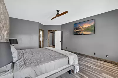 275 E Desert Holly Drive, San Tan Valley, AZ 85143 - Photo 16