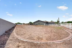 275 E Desert Holly Dr, San Tan Valley, AZ 85143 - Photo 66