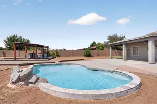 275 E Desert Holly Dr, San Tan Valley, AZ 85143 - Photo 54