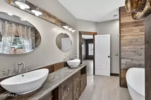 275 E Desert Holly Dr, San Tan Valley, AZ 85143 - Photo 18