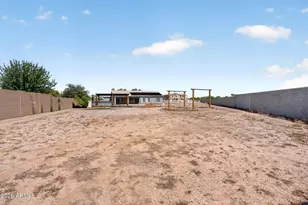 275 E Desert Holly Dr, San Tan Valley, AZ 85143 - Photo 62