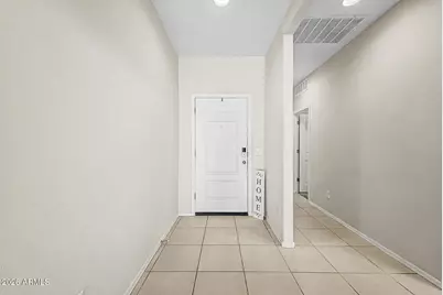 10410 W Sonrisas Street, Tolleson, AZ 85353 - Photo 8