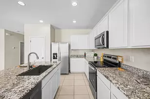 10410 W Sonrisas St, Tolleson, AZ 85353 - Photo 16