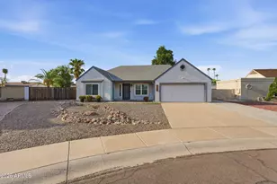 1735 E Stephens Dr, Tempe, AZ 85283 - Photo 2
