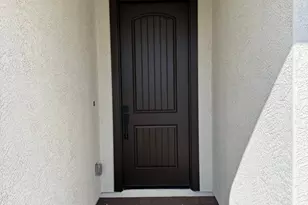7606 W Smoketree Dr, Peoria, AZ 85383 - Photo 2