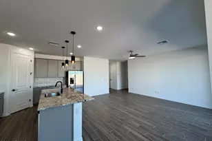 7606 W Smoketree Dr, Peoria, AZ 85383 - Photo 6