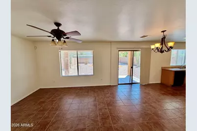 2921 N Daisy Drive, Florence, AZ 85132 - Photo 2