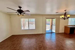 2921 N Daisy Dr, Florence, AZ 85132 - Photo 2