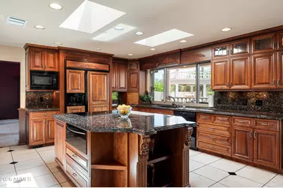 5129 E Beryl Avenue, Paradise Valley, AZ 85253 - Photo 6