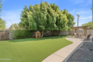 4330 E Devonshire Ave, Phoenix, AZ 85018 - Photo 30