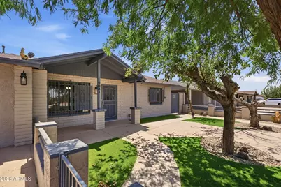2031 N 55th Avenue, Phoenix, AZ 85035 - Photo 4