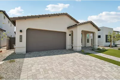 7945 W Loma Lane, Peoria, AZ 85345 - Photo 2